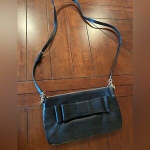 NWOT Kate Spade Villabella Avenue Celina bow black leather crossbody bag